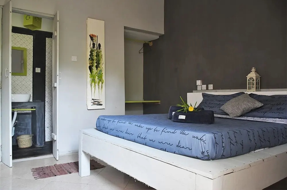 SafiSana Lodge