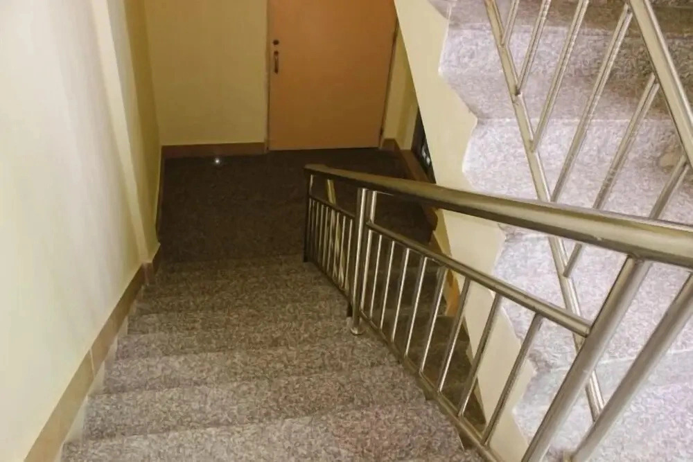 Juyuan Business Hostel