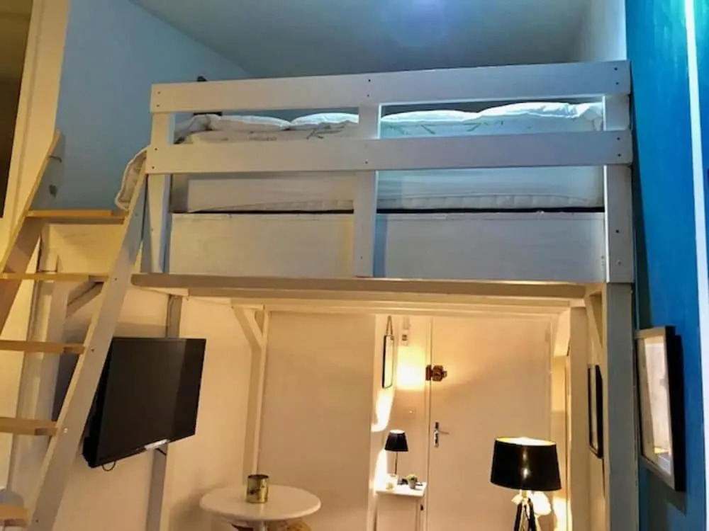 Le 104