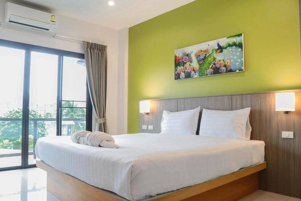 S2 Airport Residence