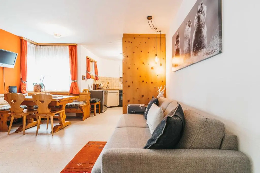 Charming 4 bed flat in Flims