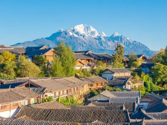 Lijiang Ancient City Meets Jiaren · White Horse Light Luxury · Snow Mountain View Homestay