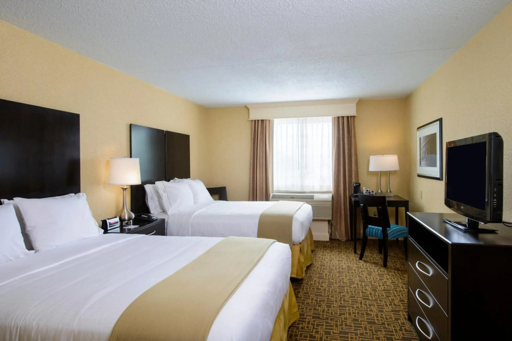 Holiday Inn Express Philadelphia Penns Landing by IHG
