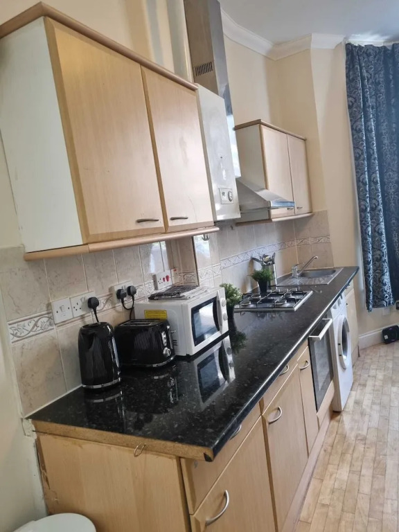 Spacious Centrally Located One Bed