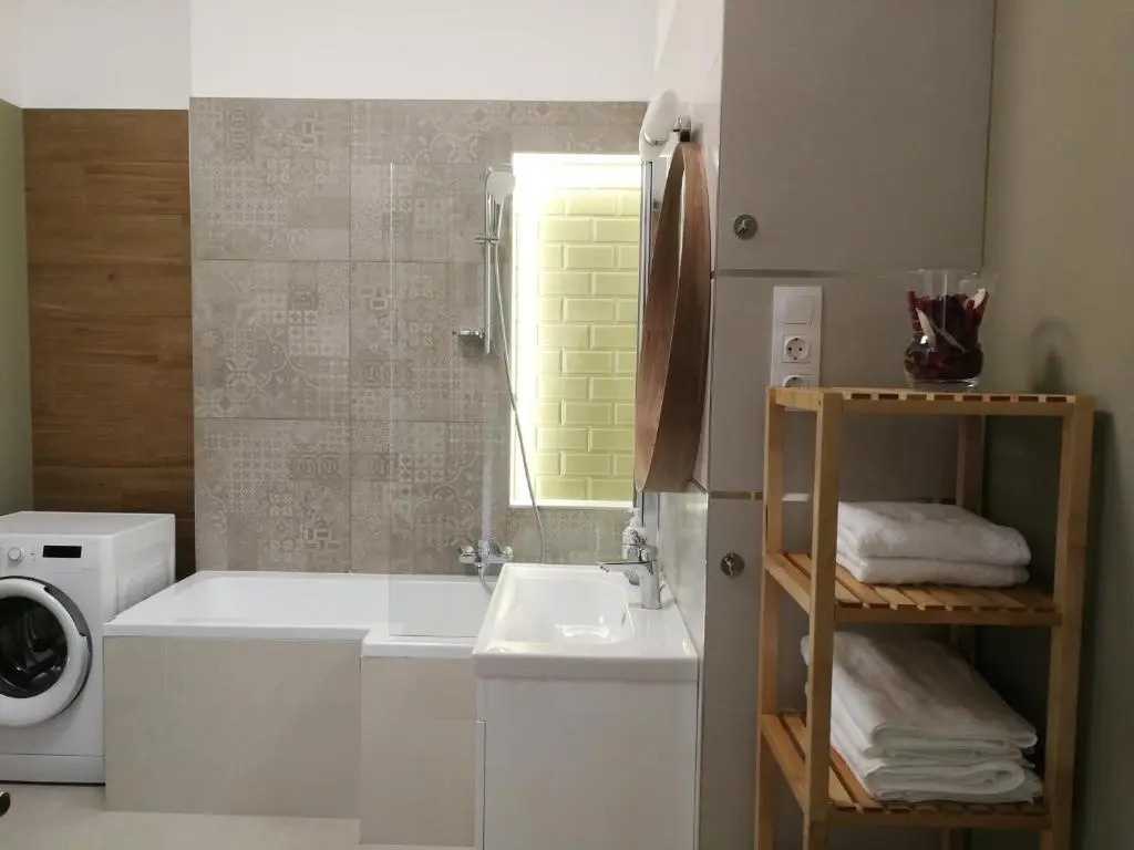 Visit Debrecen 3 Apartman