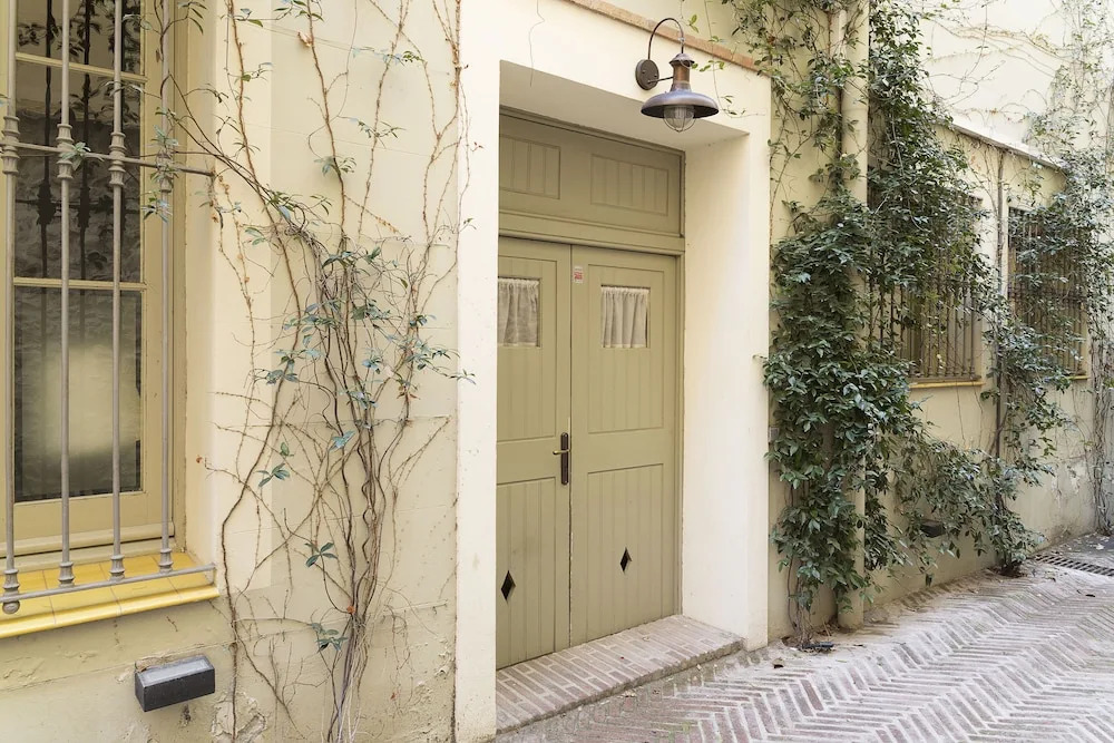 Palace Gracia Nextdoor
