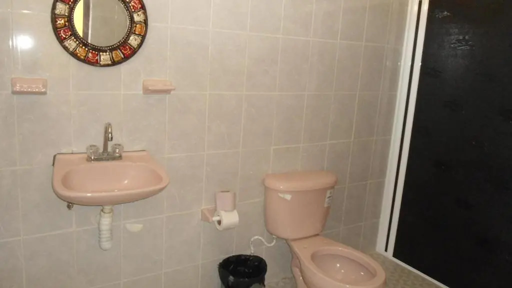 Hotel LOL-HA