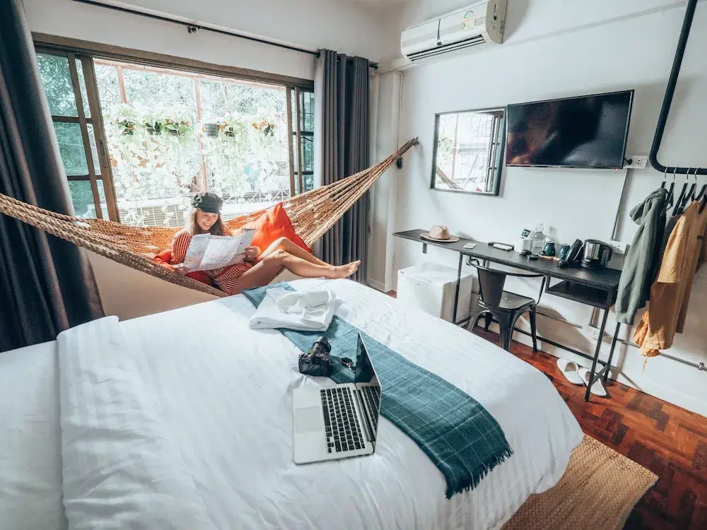 Haus Sathorn 11 Residence