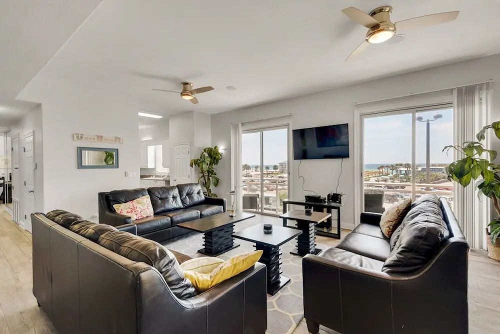 LaCaribe T2 - Four Bedroom Condo