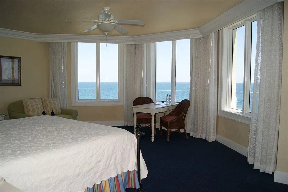 Owner Rentals at Pelican Grand Beach Resort