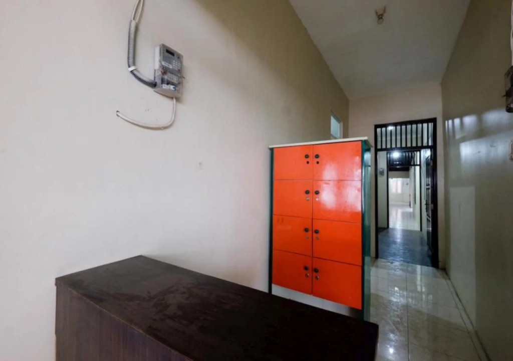 RedDoorz near Universitas Diponegoro Semarang