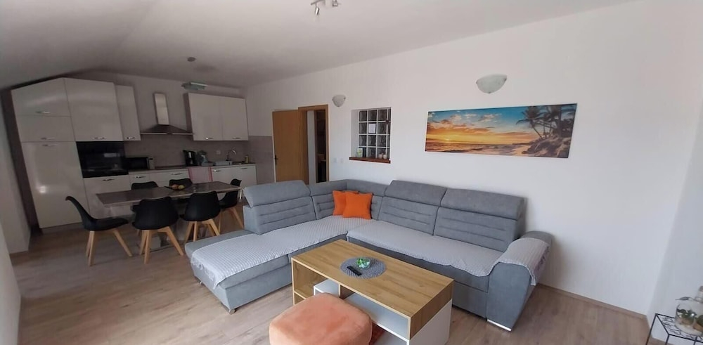 Apartment Plesa