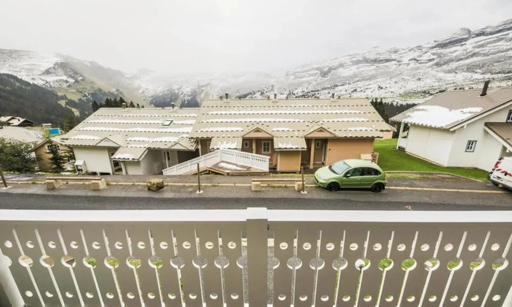 Apartment in Flaine With Sauna & Ski Access