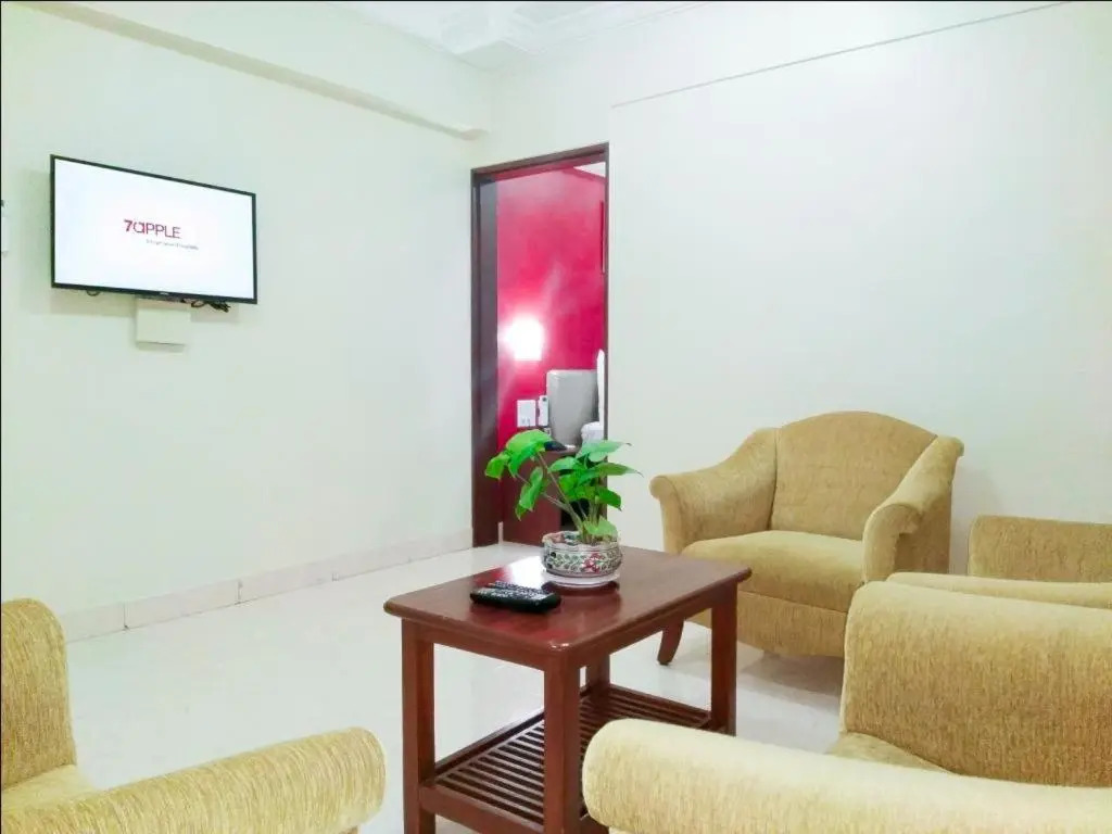 7 Apple Hotel Pimpri Pune