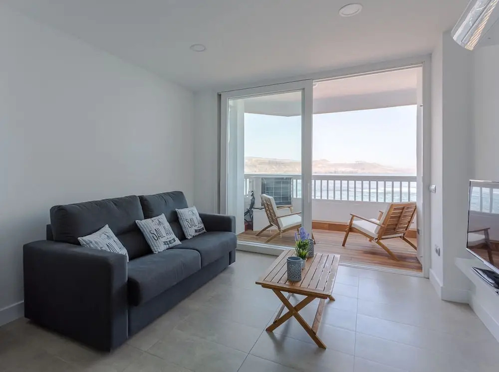 Luxury in frontbeach