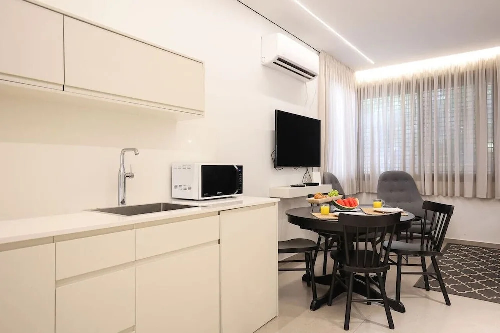 Cozy Apartment in the Heart of Tel Aviv
