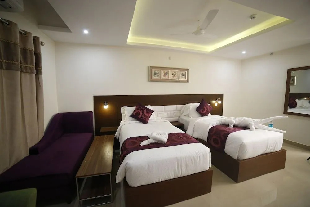 Suraj Hotel
