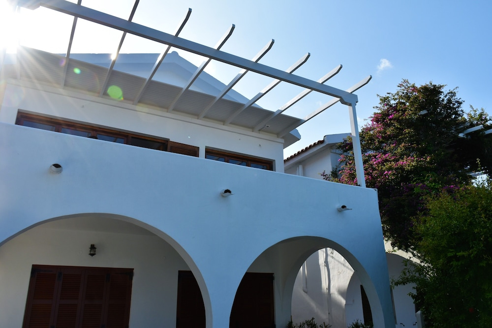 Villa Anthi