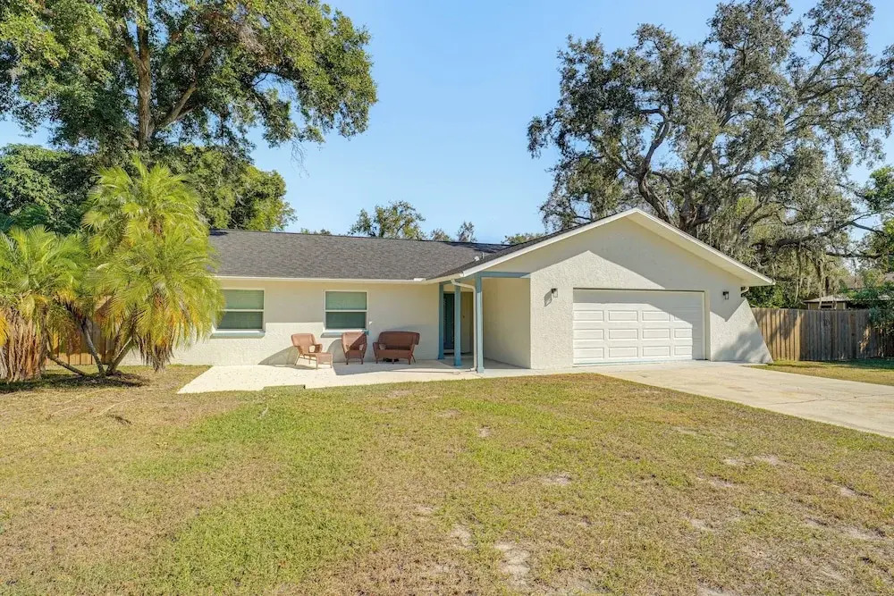 Modern Coastal Escape 1 Mi to Anclote River Park