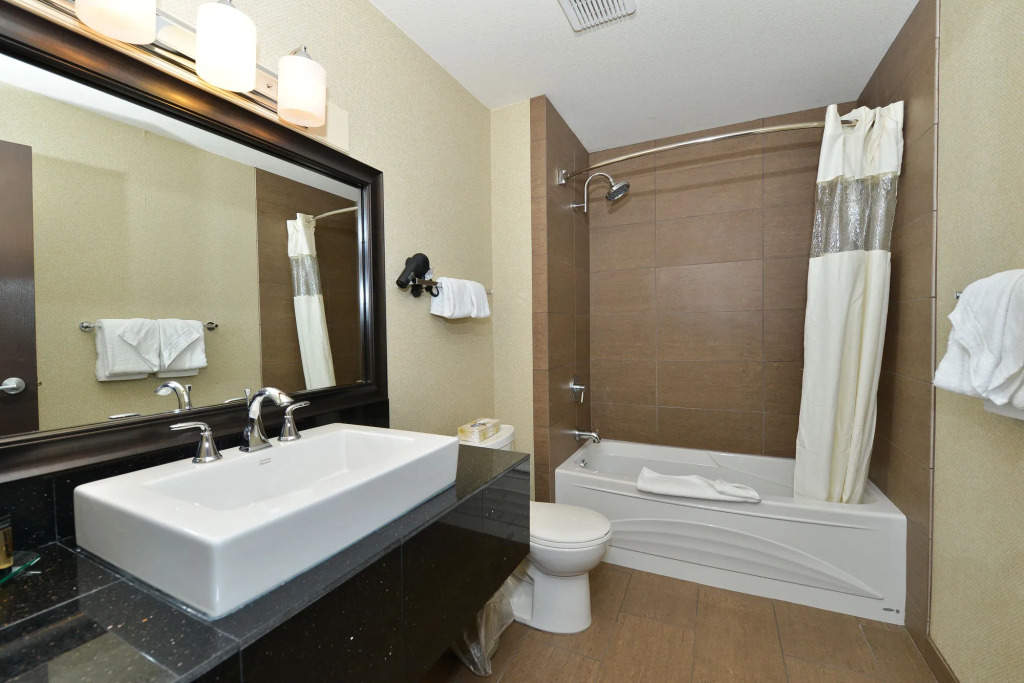 Prestige Vernon Hotel