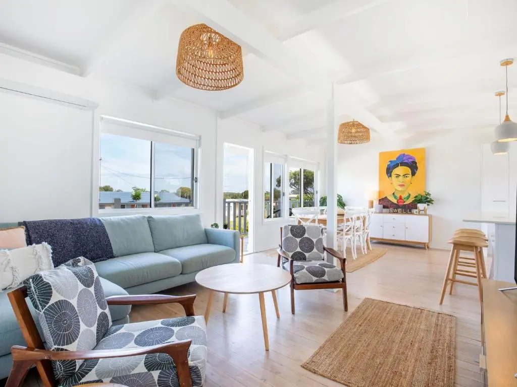 Thalassa I Pet Friendly I 2 Mins Walk to Beach