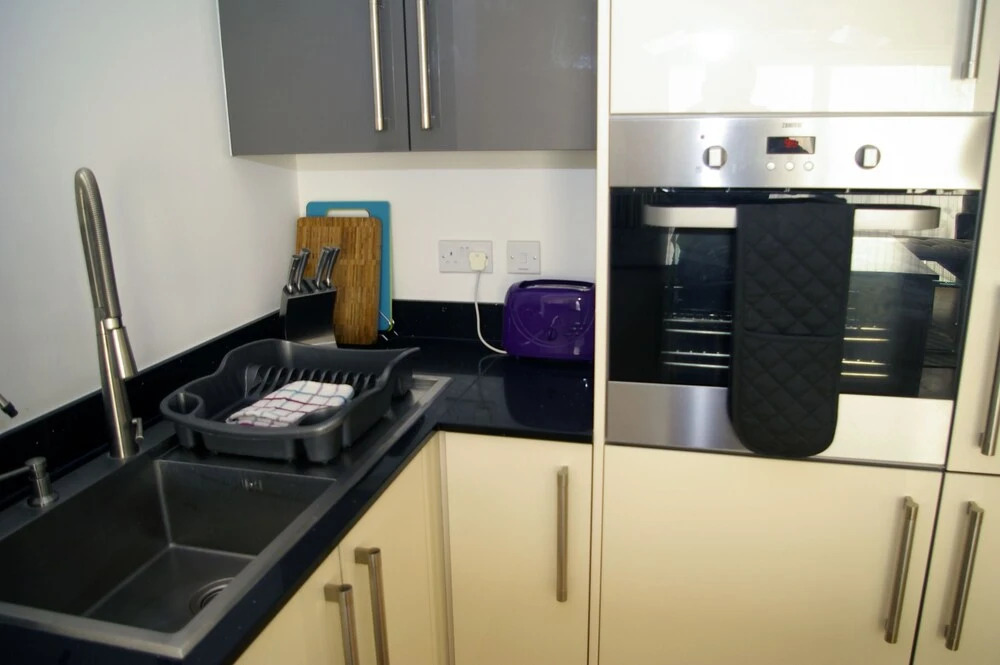 Ramsey Lodge 2-Bedroom Flat