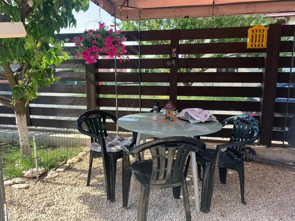 Apartament Elenys
