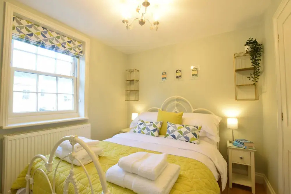 11 Crabbe Street, Aldeburgh