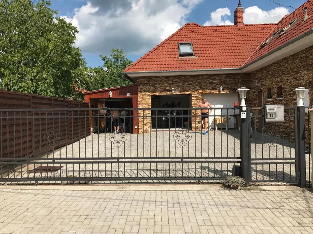 Csikós Apartman