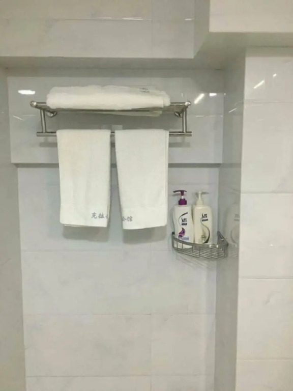 Kela Service Apartment Hotel
