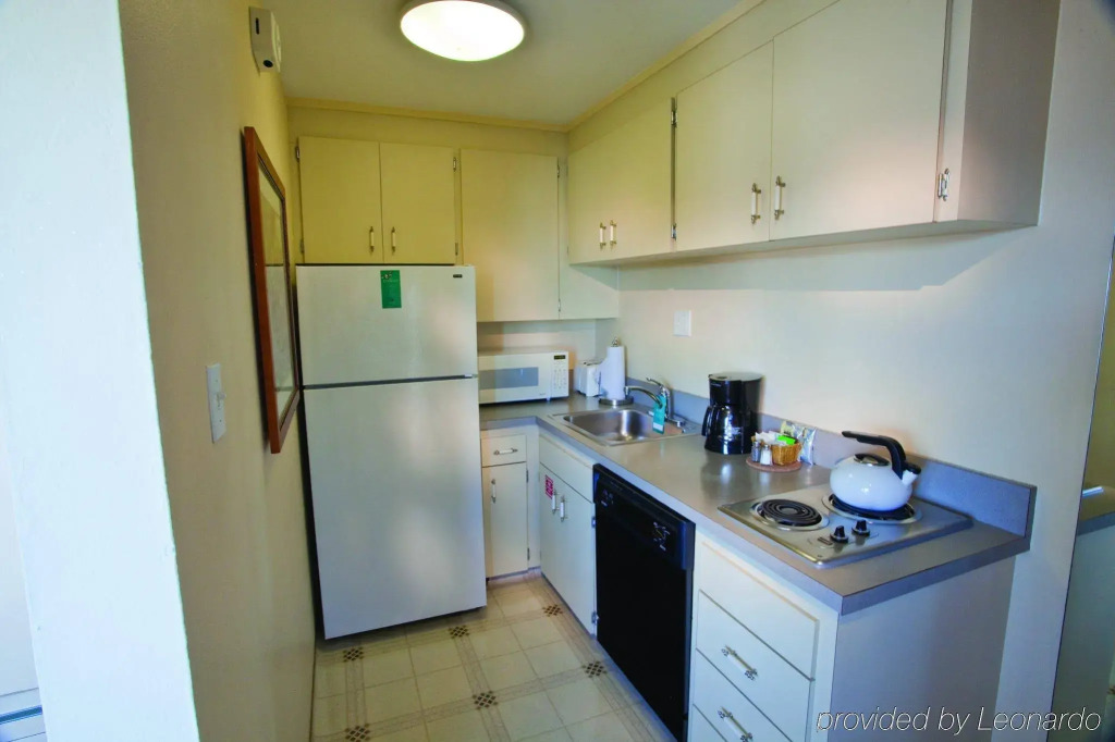 The Suites at Fishermans Wharf