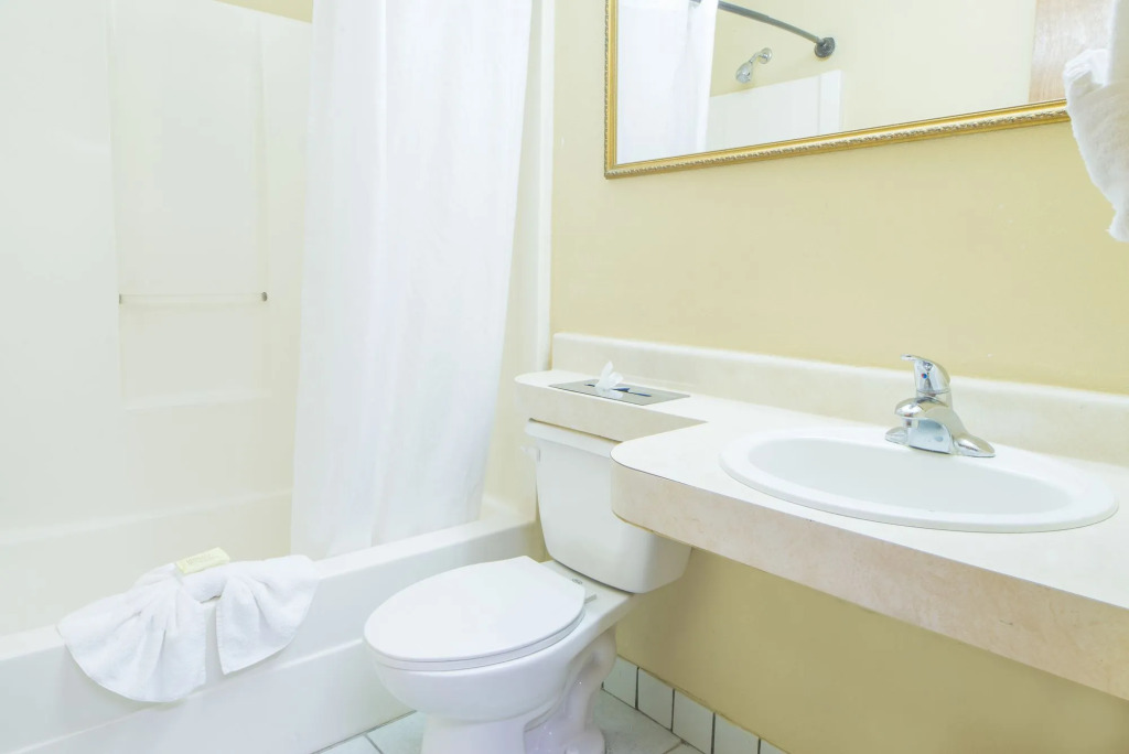 Hospitality Inn - Jacksonville