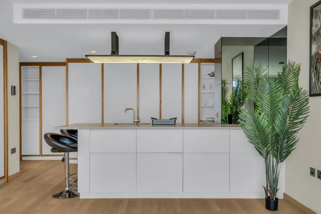 Manhattan Loft Garden In Stratford By Mysquare