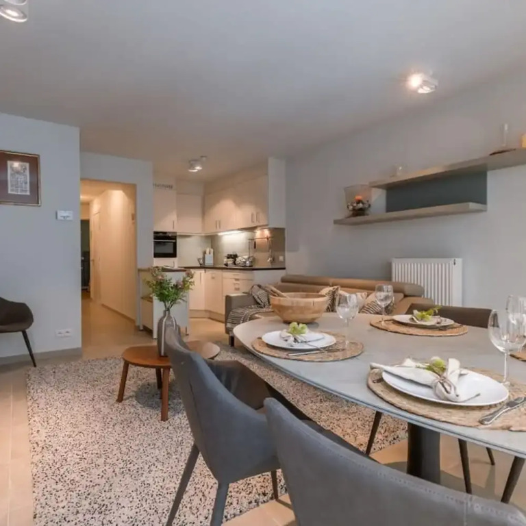 Comfortable 2 Bedroom Apartment With Sea-view