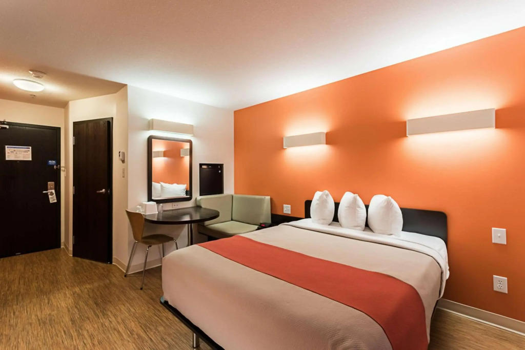 Motel 6-Moosomin, SK