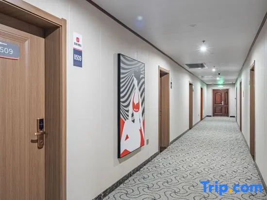 Junyi Chain Hotel (Zhongdou Dajie)