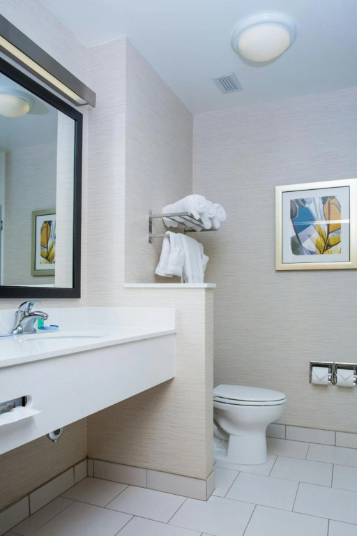 Fairfield Inn & Suites by Marriott Lincoln Southeast