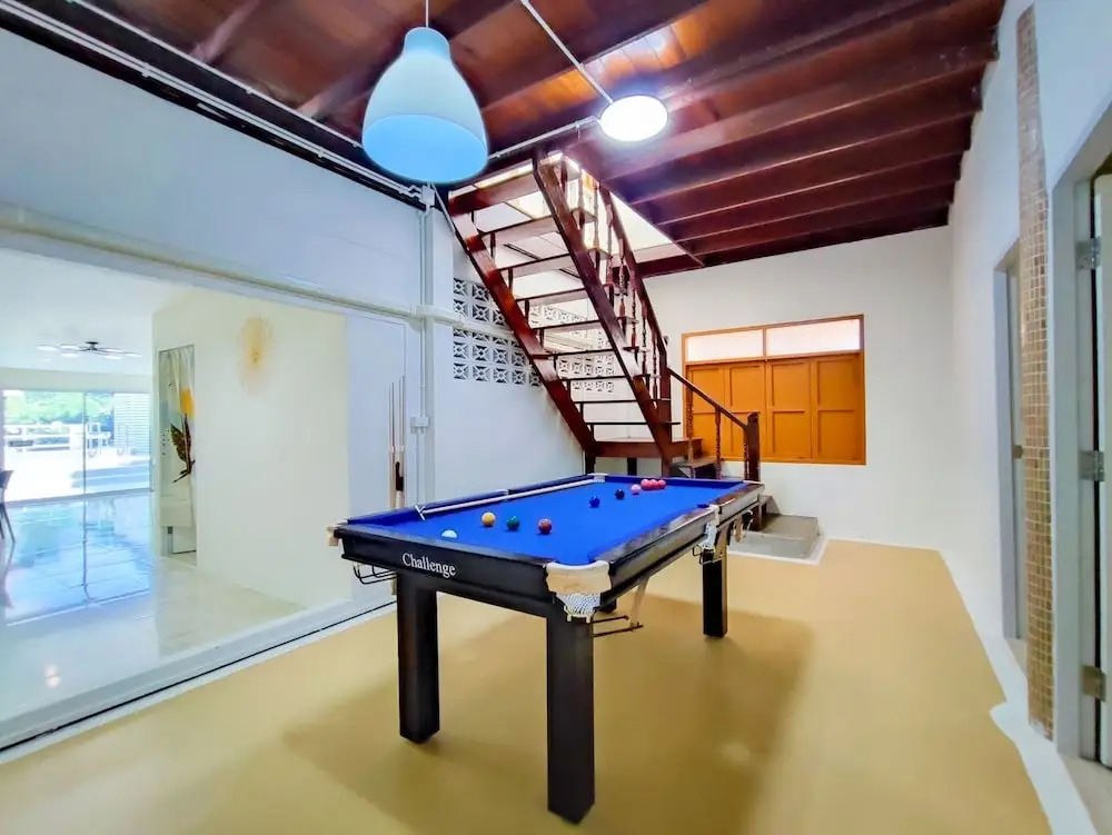GAO Phala beachfront hostel & pool villa