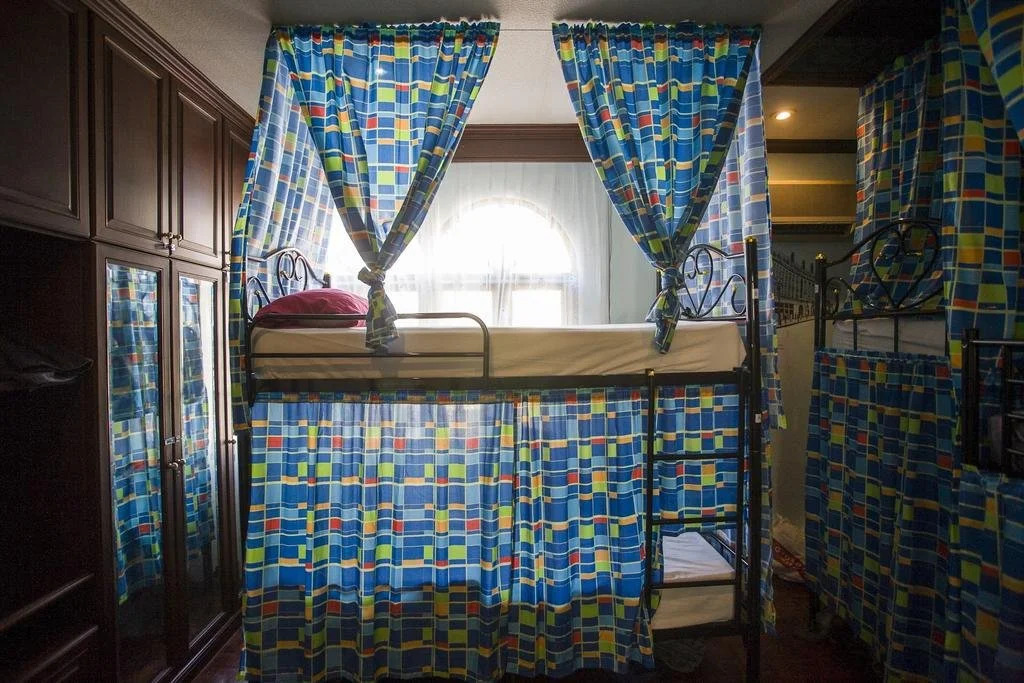 Mad COW Hostel Silom