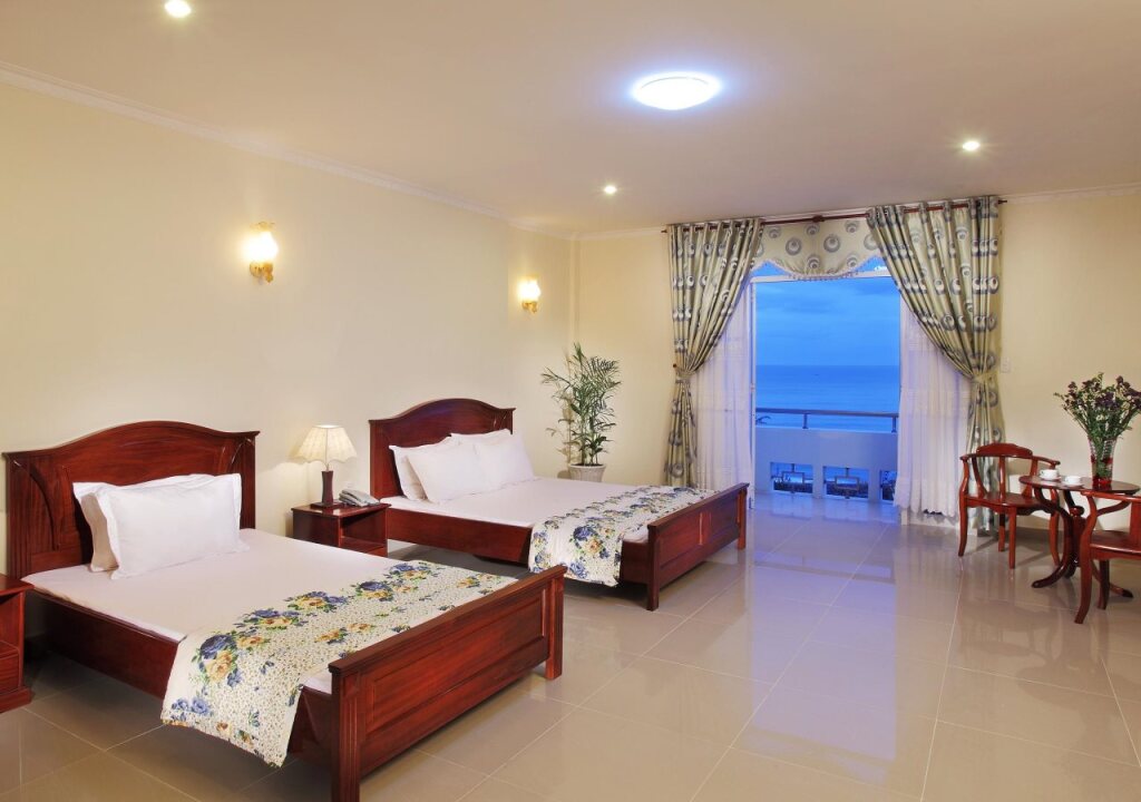 Minh Dam Hotel