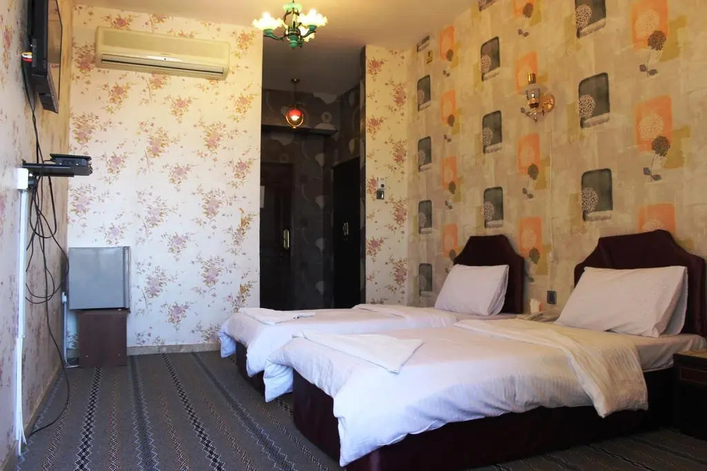 Deema Hotel