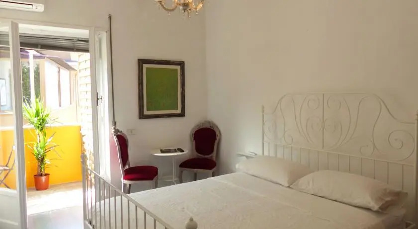 Riverside Suite