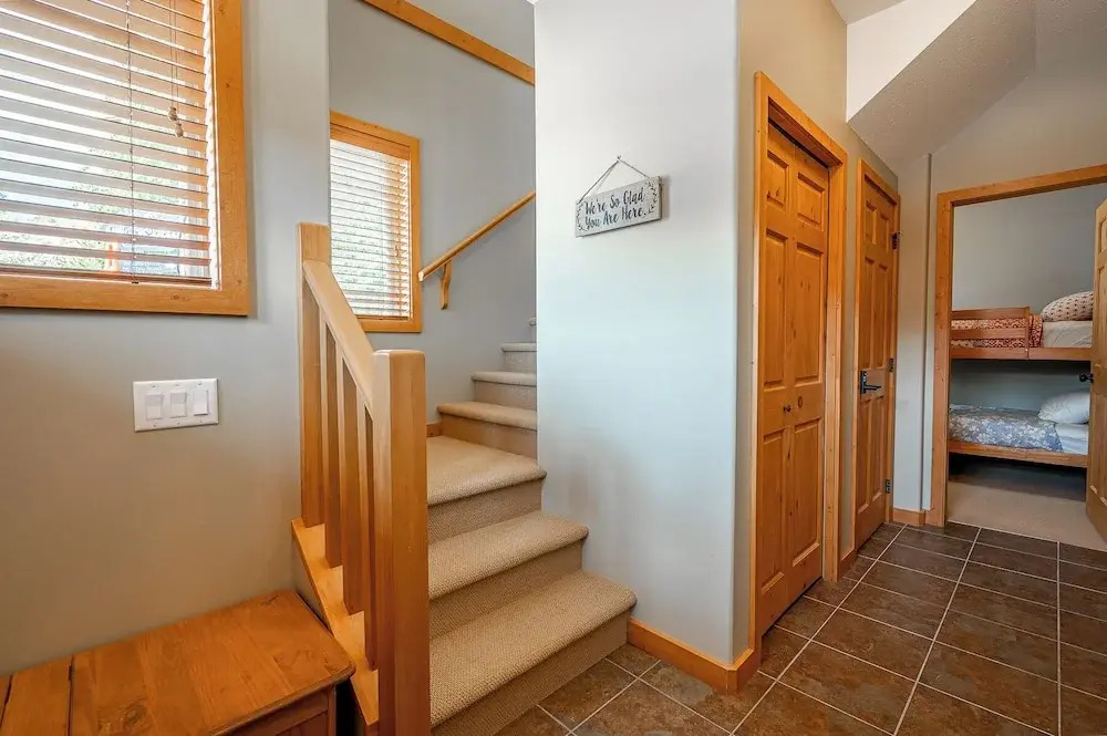 Bear's Paw Chalet - Amazing Location & Ski In/out