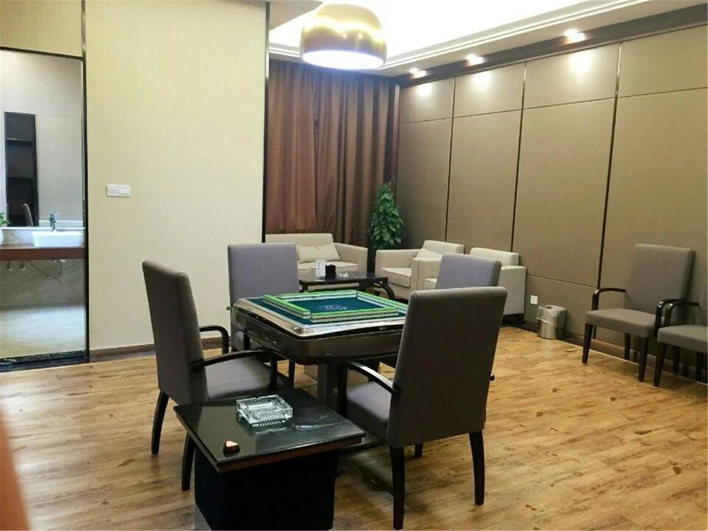 Qijia Shan Hotel