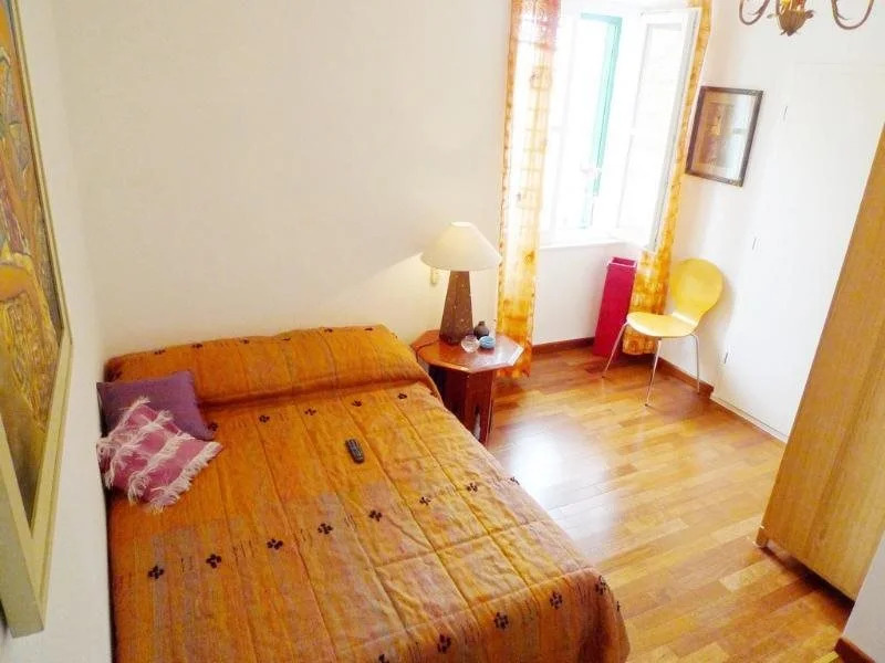 Apartments Kula
