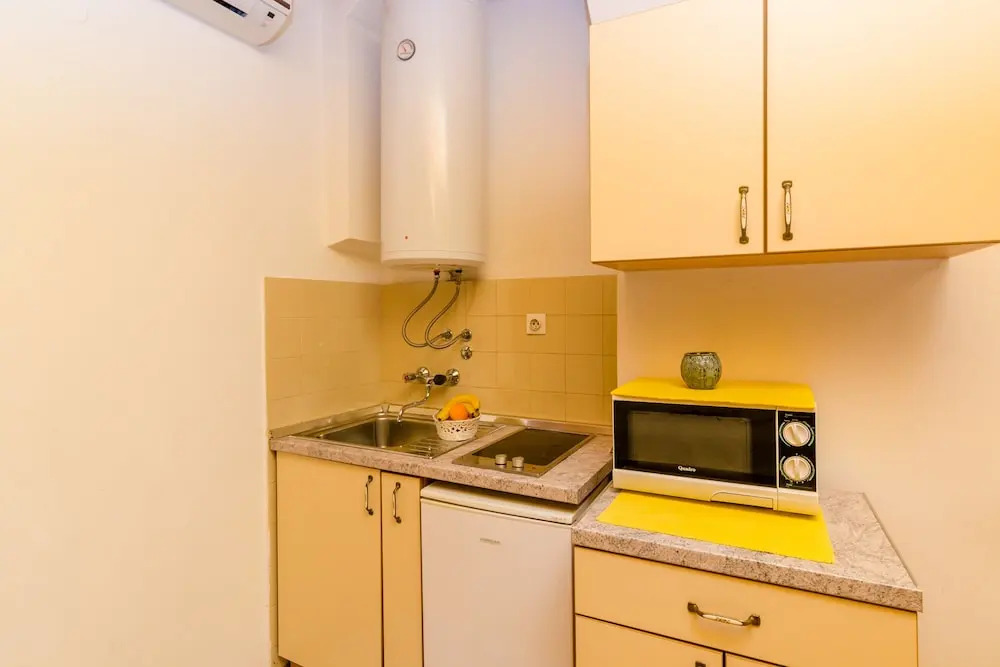 11 Stars Apartments