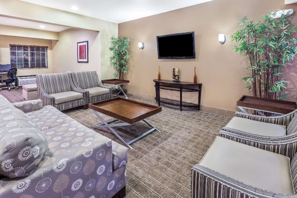 Sleep Inn & Suites Kalamazoo Southwest