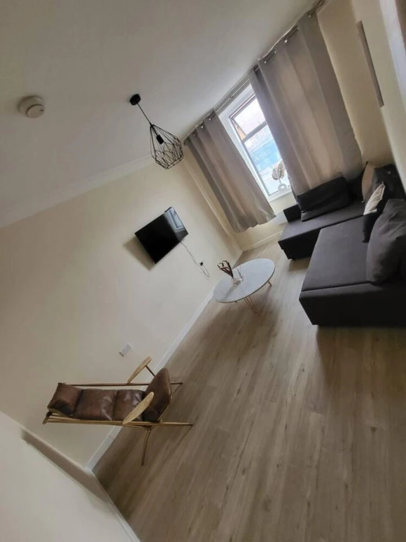 Beautiful 2-bed in the Heart of Hendon