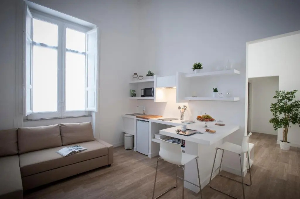 Politeama Apartments by Giorgio