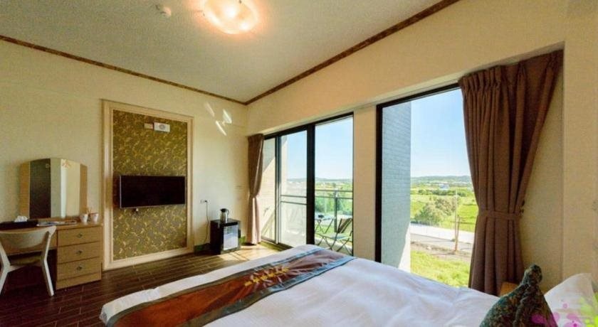 Yiren Hotel